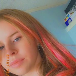 Meet your Posher, Zoey